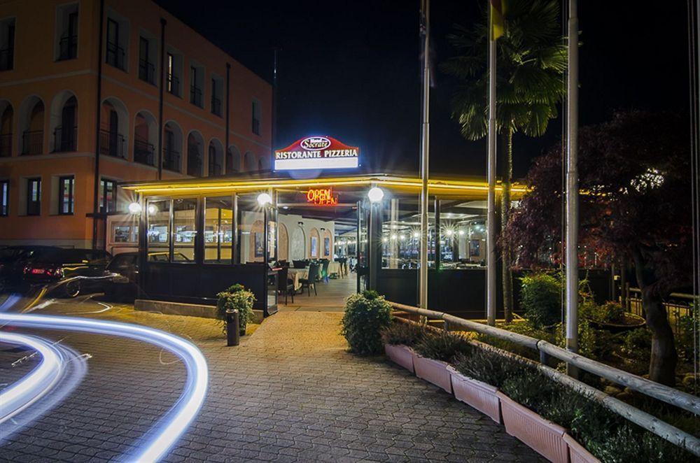 Hotel Socrate Lavena Ponte Tresa Eksteriør billede